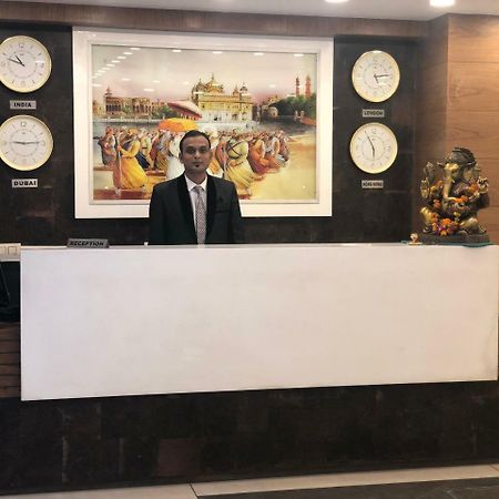 Hotel D S Inn Amritsar Ngoại thất bức ảnh