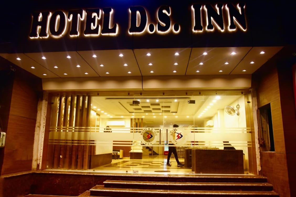 Hotel D S Inn Amritsar Ngoại thất bức ảnh