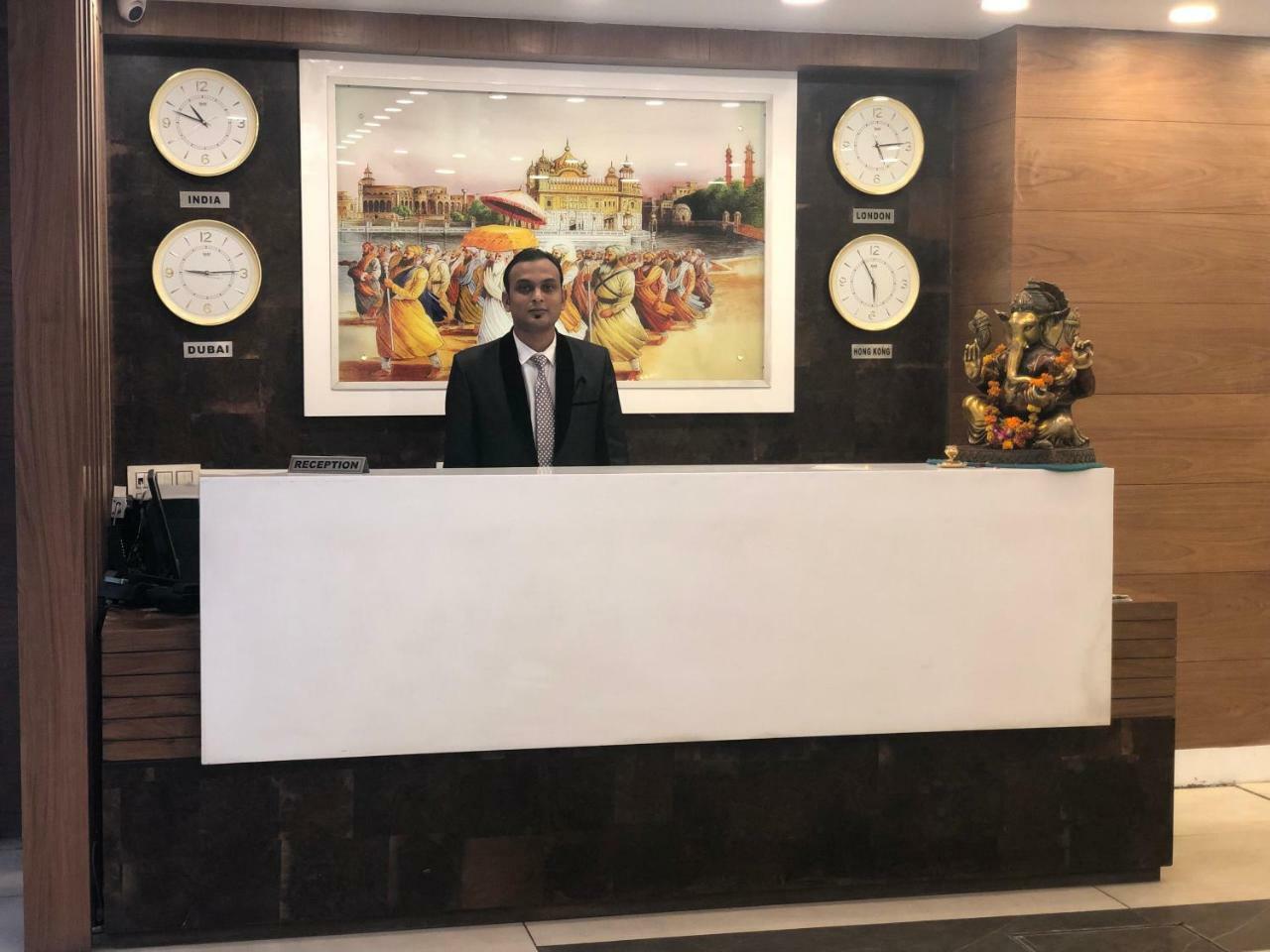 Hotel D S Inn Amritsar Ngoại thất bức ảnh