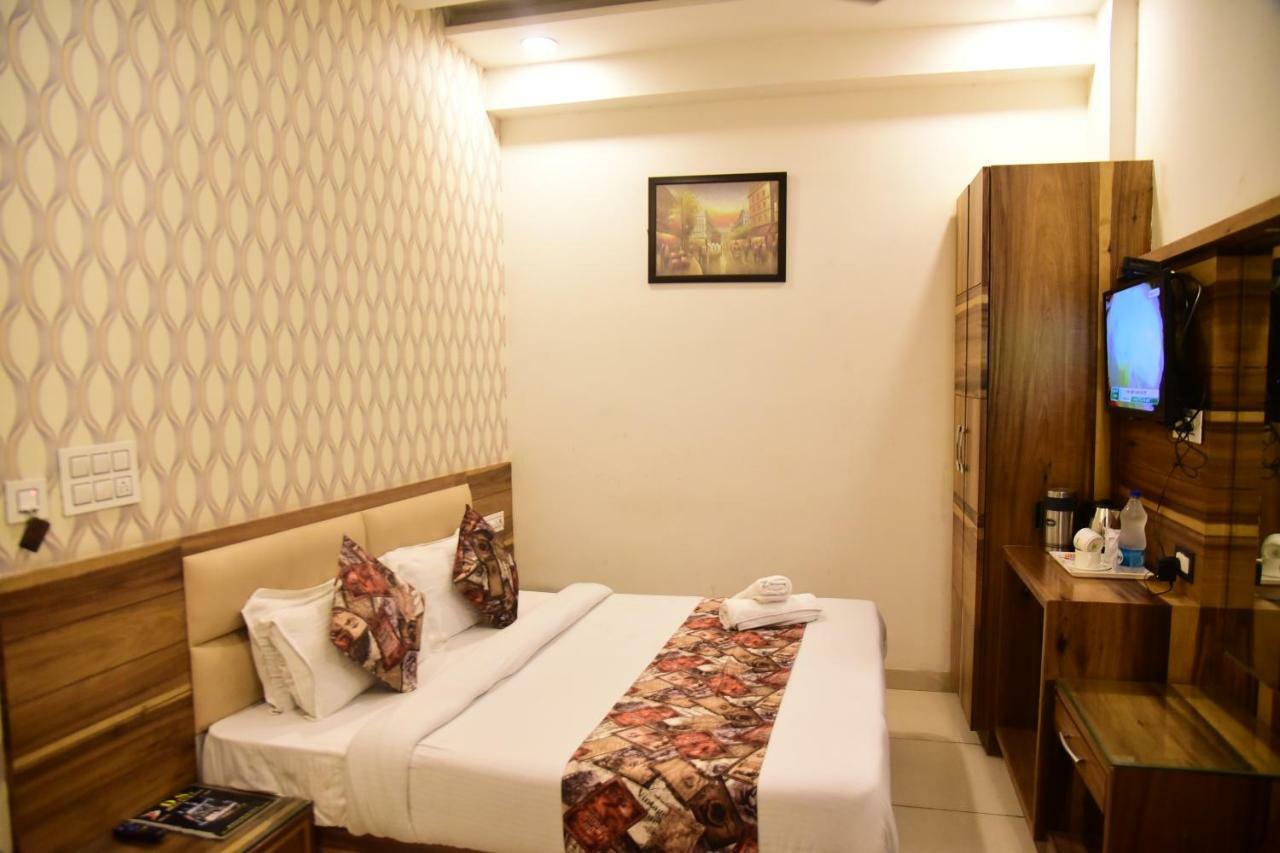 Hotel D S Inn Amritsar Ngoại thất bức ảnh