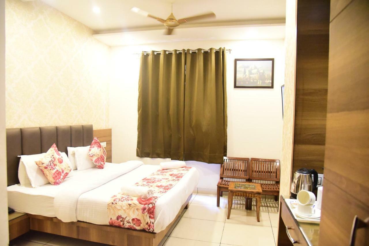 Hotel D S Inn Amritsar Ngoại thất bức ảnh